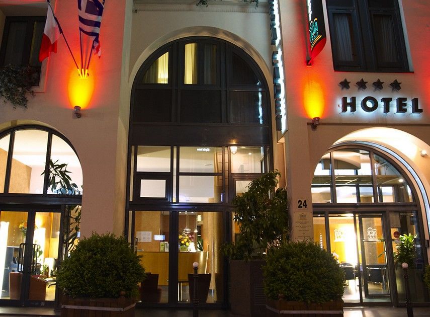Hotel Opera Cadet París Exterior foto